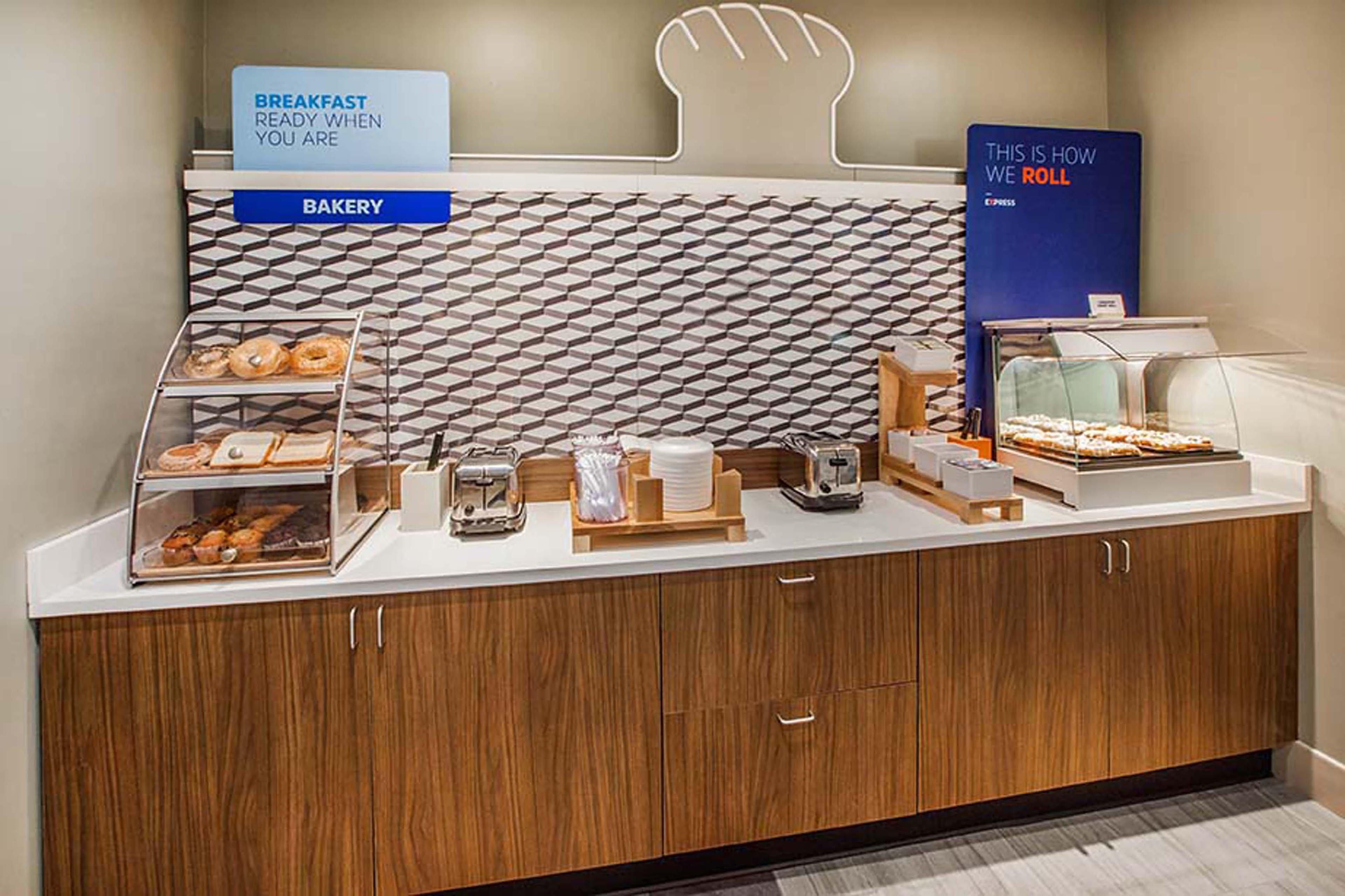 Holiday Inn Express & Suites Clovis By Ihg Eksteriør billede