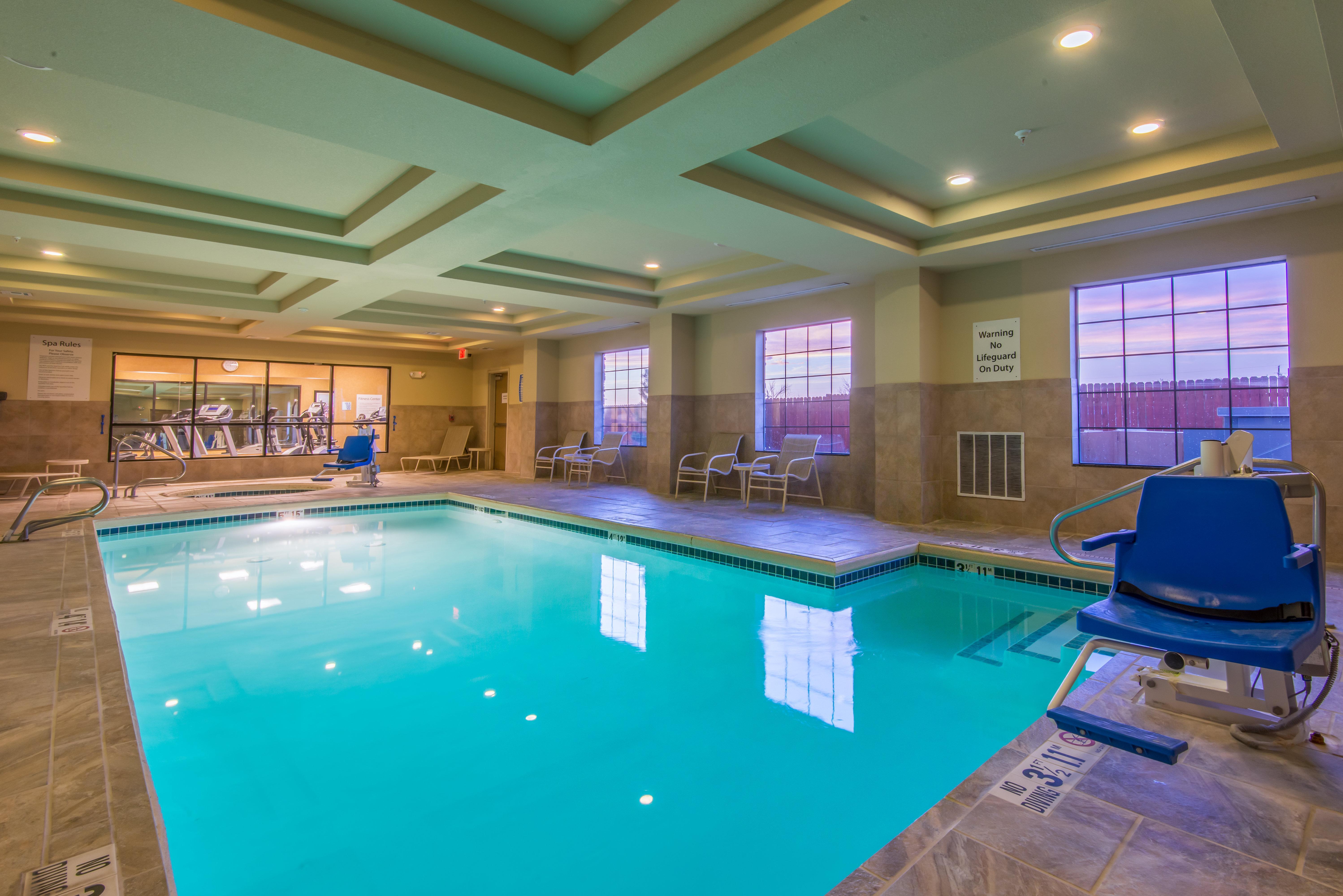 Holiday Inn Express & Suites Clovis By Ihg Eksteriør billede