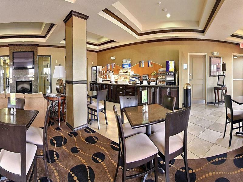Holiday Inn Express & Suites Clovis By Ihg Eksteriør billede